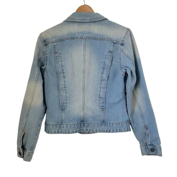 Guess Womens Medium Light Wash Denim Jacket Button-Up Rugged Workwear Style Sz M - Picture 2 of 9